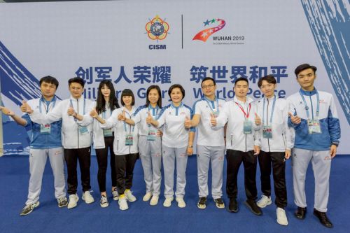 使命刻在心中 責(zé)任扛在肩上——記軍運(yùn)會(huì)游泳競賽綜合事務(wù)主管何文璐