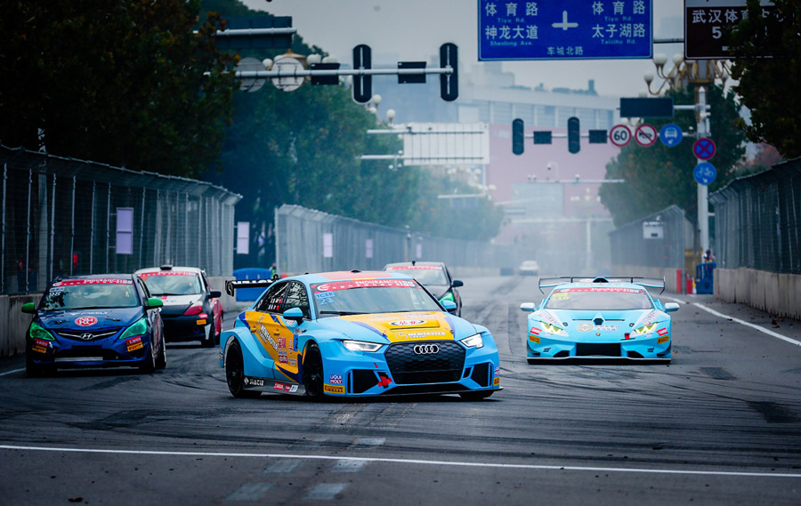 “鐵馬”為媒，造車之城漸成賽車之城